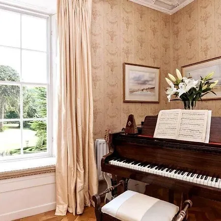 Georgian Villa In Richmond On The River Swale Exterior photo